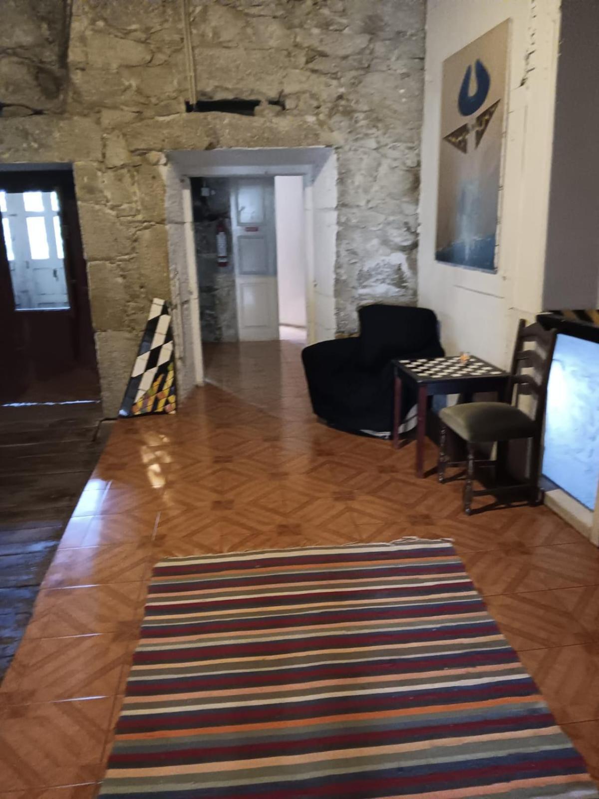 Family Adams House Hostel Брага Екстериор снимка