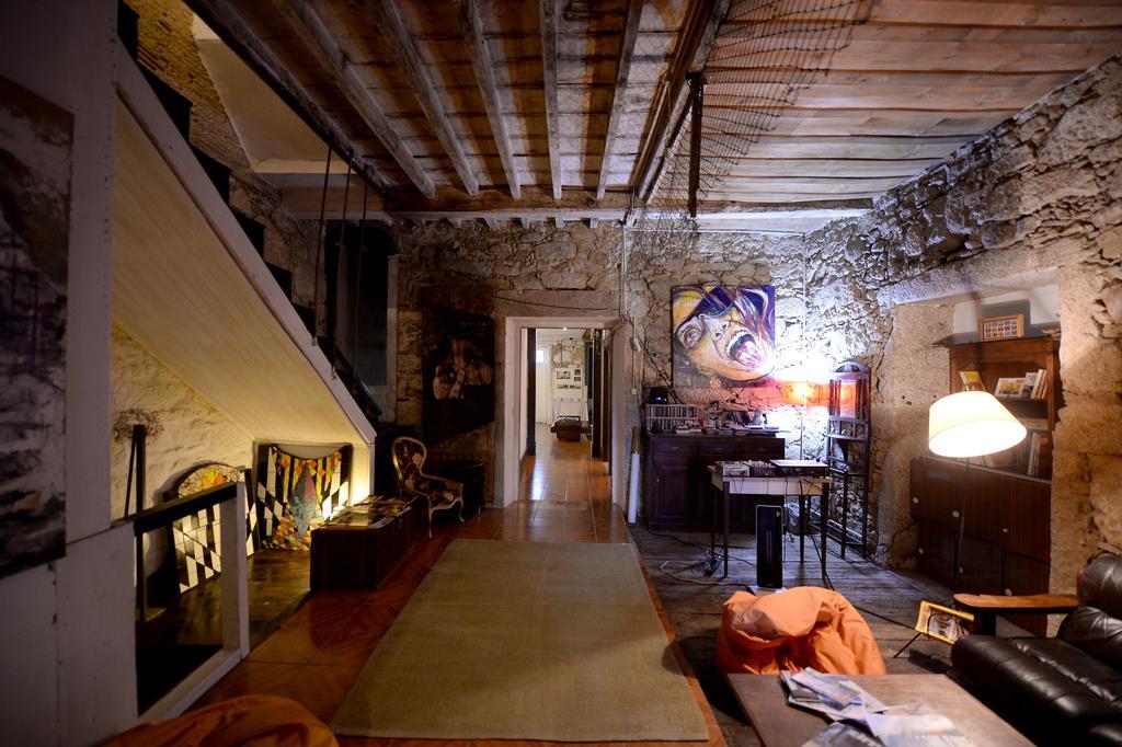 Family Adams House Hostel Брага Екстериор снимка
