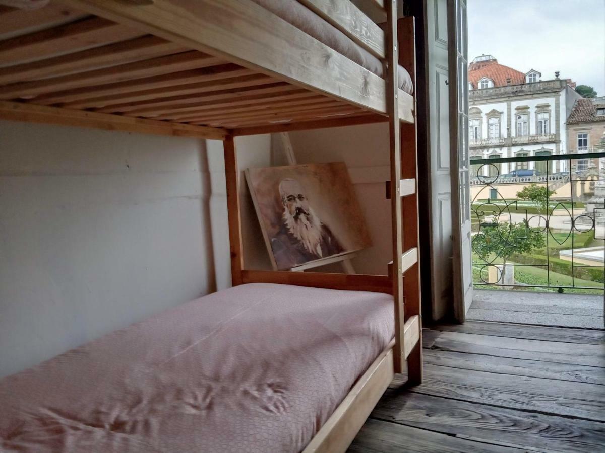 Family Adams House Hostel Брага Екстериор снимка