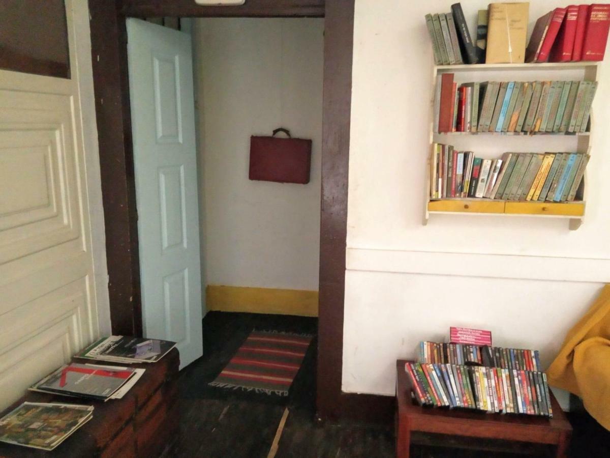 Family Adams House Hostel Брага Екстериор снимка