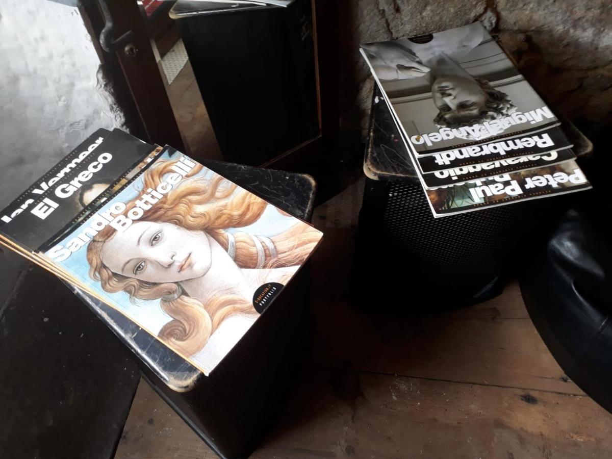 Family Adams House Hostel Брага Екстериор снимка
